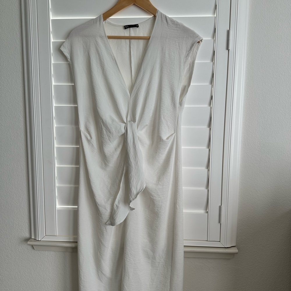 Lightweight White Dress (NEVER WORN)